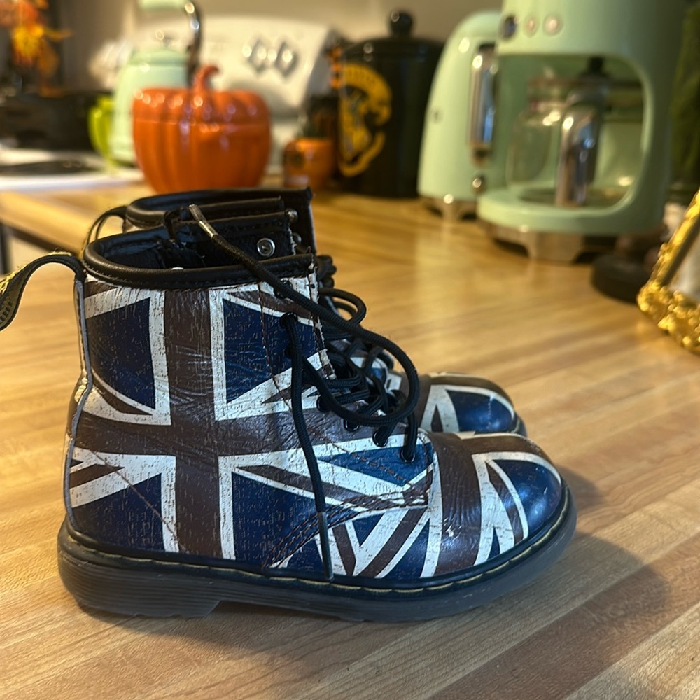 Dr martens little kids toddler boots union jack